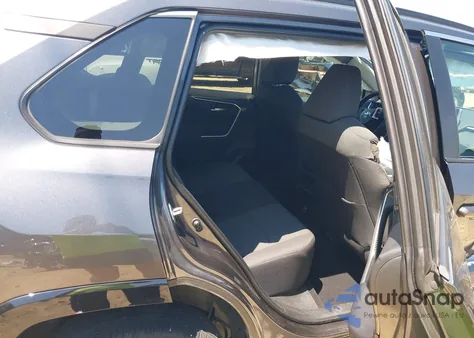 2024 Toyota Rav4 Xle из США, поврежденный, VIN 2T3W1RFV8RC267606